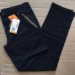 重慶萬優(yōu)匯 一站式品牌服裝及運動尾貨批發(fā)基地